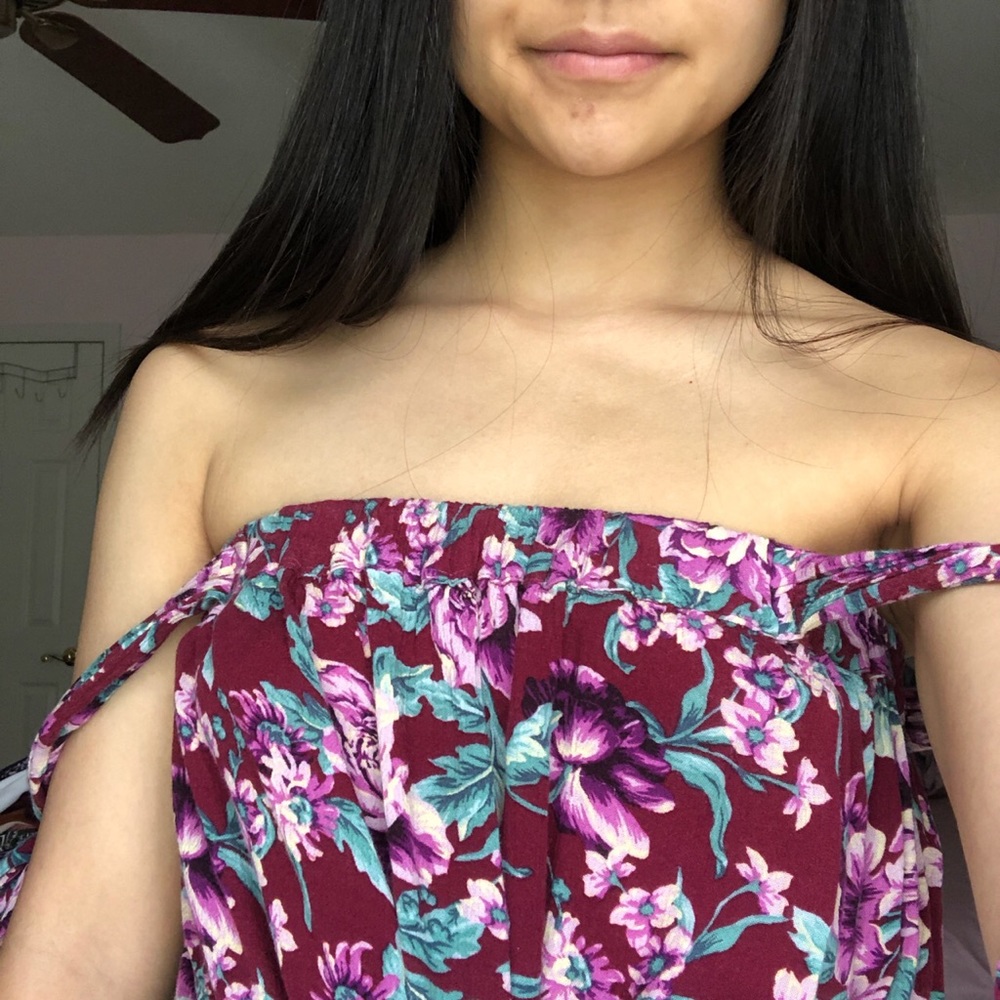 AE Floral Off the Shoulder Top